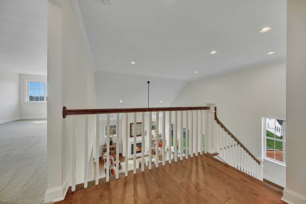 Image #36 for Martin